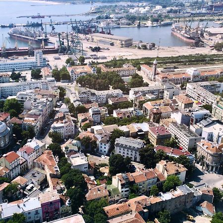 La Gare Apartment Varna ภายนอก รูปภาพ